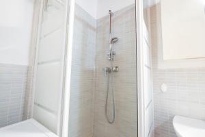 Easy Stay Solutions - Damiano Chiesa - RM Homes