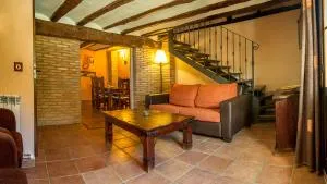 Apartamentos los Aljezares - Gea de Albarracín