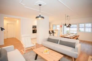 Liiiving in Porto - Modern Design Home - Kids Friendly