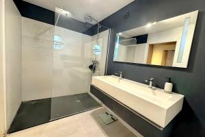 Maison Loft atypique - Jacuzzi clim et jardin