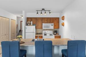 Trailside Escape a Ski-In Ski-Out Studio in SilverStar