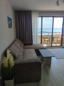 Apartment Danaya, Carpe Diem complex, Balchik, Free-Parking & Swimming Pool