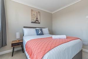 Tranquil Stafford Retreat- 3 BR House-sleep 6 Home away from home