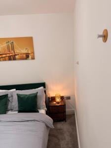 Green Haven, Cozy 2 Bed Apts, park view, family retreat and contractors