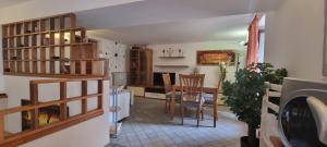 Deby House