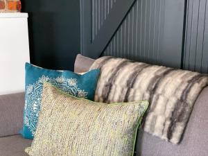 Stylish Savannah Condo Steps to Forsyth Park