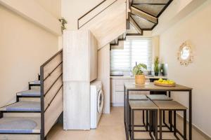 Villa Romas 3 by Villa Plus