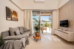Villa Romas 2 by Villa Plus
