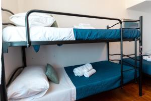 Massettis Beachside Lodge