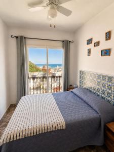 Villa Palmera Mediterranean House with Sea & Castle Views