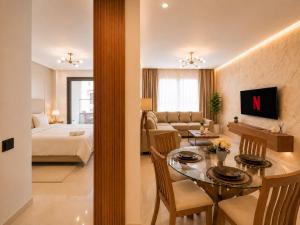 Chic Apartment in Gueliz, Balcony et Parking, Marrakesh
