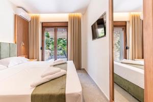 Afytos Rooms