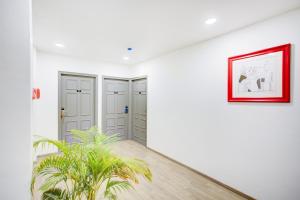 Townhouse Townhouse Atal Chowk Indirapuram Ghaziabad
