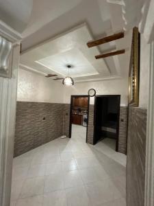 Large apartment 3 minutes from the beach