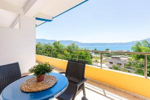 Radhima Sea View Studio Apt 4 - Kitchen, Parking & Balcony