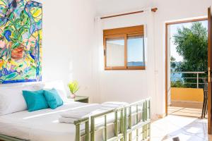 Radhima Sea View 1BR Apt 8 - Kitchen, Parking & Balcony -- 6 people --