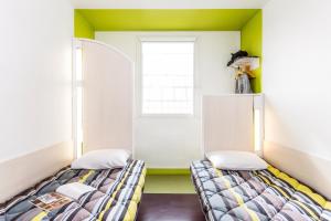 Twin Room room in hotelF1 Tours Nord