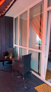 CUSS Luxury Home - City, Balkon, Sauna & Pool