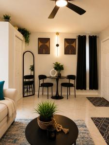 The Arlington Hideaway