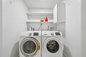 Charming 3BR Home by Lincoln Park-Easy NYC Access
