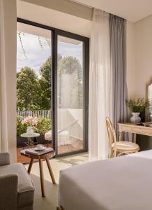 LoverA Signature Hotel