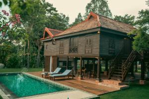 Hok Sokols Villa by Ream Lek
