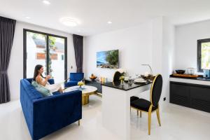 Private Pool, Rooftop & Island Days at Nariya V1