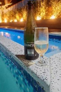 Casa de Praia Com Piscina Aquecida, Ar-condicionado, Cervejeira, Wi-fi e muito mais