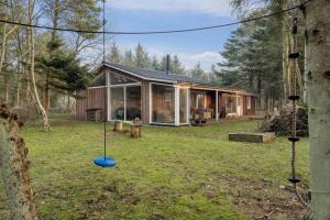 Cosy Private Cottage 800 M From The Beach