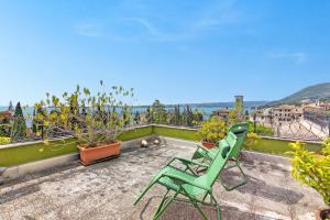 Roma 62 Lake View,Terrace & Private Park - Happy Rentals
