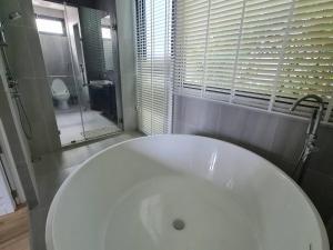 Inara Villas 143