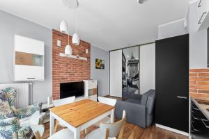 Cracow Novum Apartment #104 by BookingHost