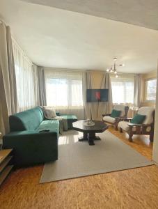 Large apartment in Prešov with 3 bedrooms and parking