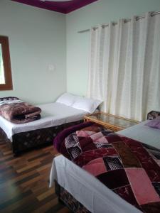Chaukhamba Pine Cottage & HomeStay
