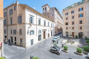 Palazzo Costaguti luxury and terrace up to 6
