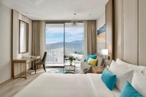 Azure Bay Panorama Apartments Nha Trang