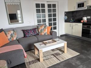 402 Loma Verde