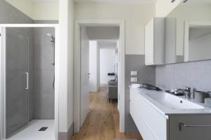 Ca de Oro by WelcHome