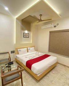 Hotel Sangeeth Palace, 800m Away from Ramanathaswamy Temple