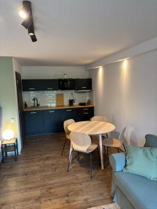 Cedron Apartments