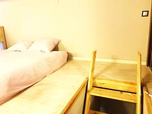 Lilly apartment main train station old town by The Heritage House Main Square Cracow