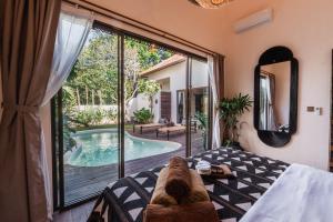 Elegant Tropical Escape Villa with Private Pool Uluwatu