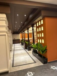Hotel Grand Meriton