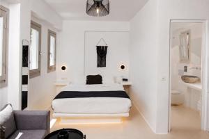 Black Shade Suite