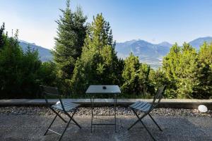 "Le chalet dans le ciel" Small, cozy, and peaceful studio with a dream view