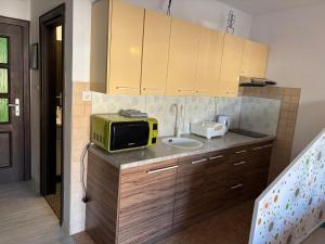 Apartments & Rooms Laganini SARA