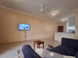 Stunning 2BR in Dar Beach, Dining, Transit Nearby apt no 4