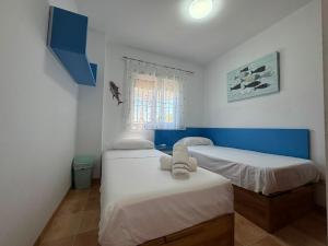 Bajo tres habitaciones Don Julián - Vera Playa