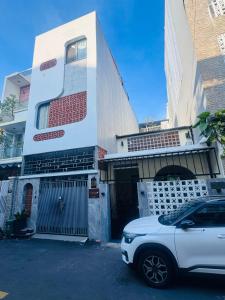 Mango Home & Apartment
