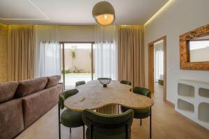 Kasbah bungalow - Heated pool, not overlooked